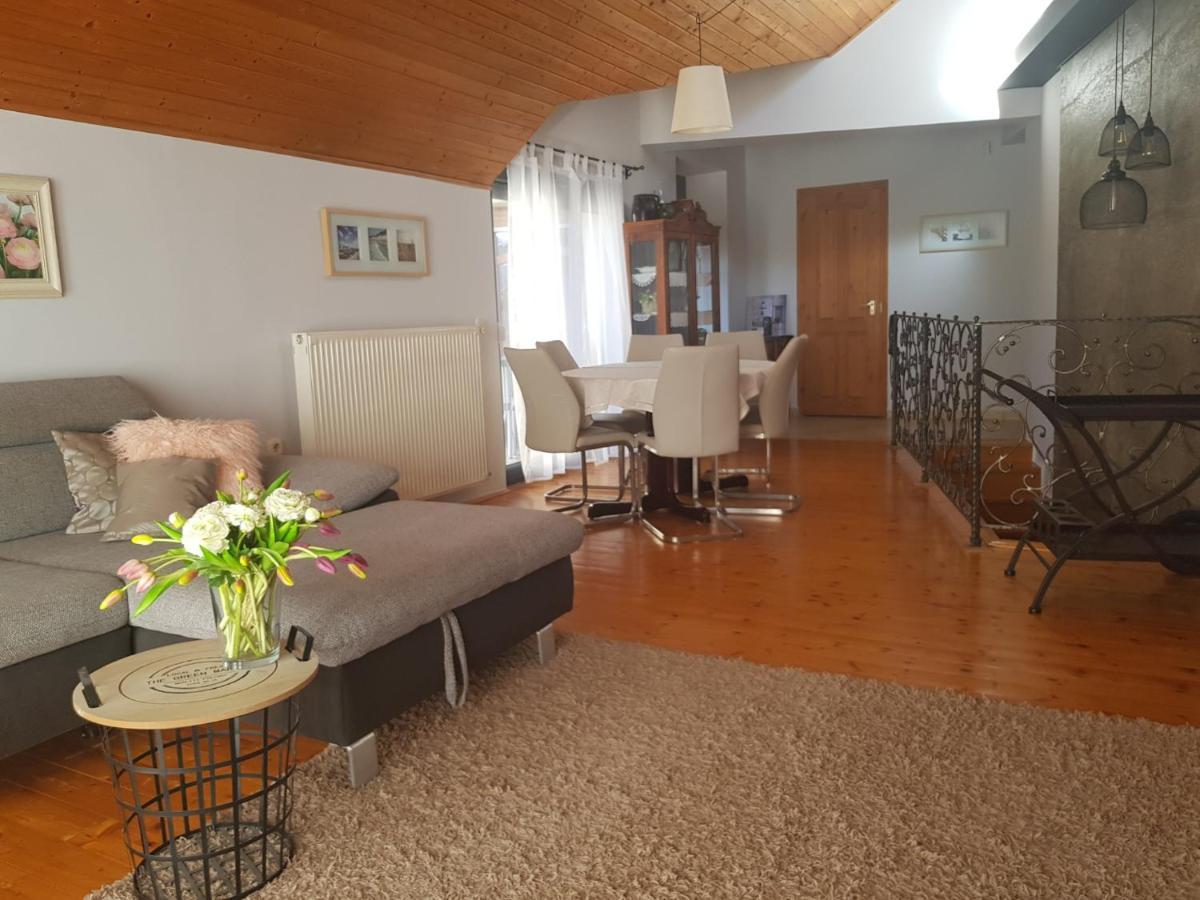 Mediterran Apartman Pécs Eksteriør billede