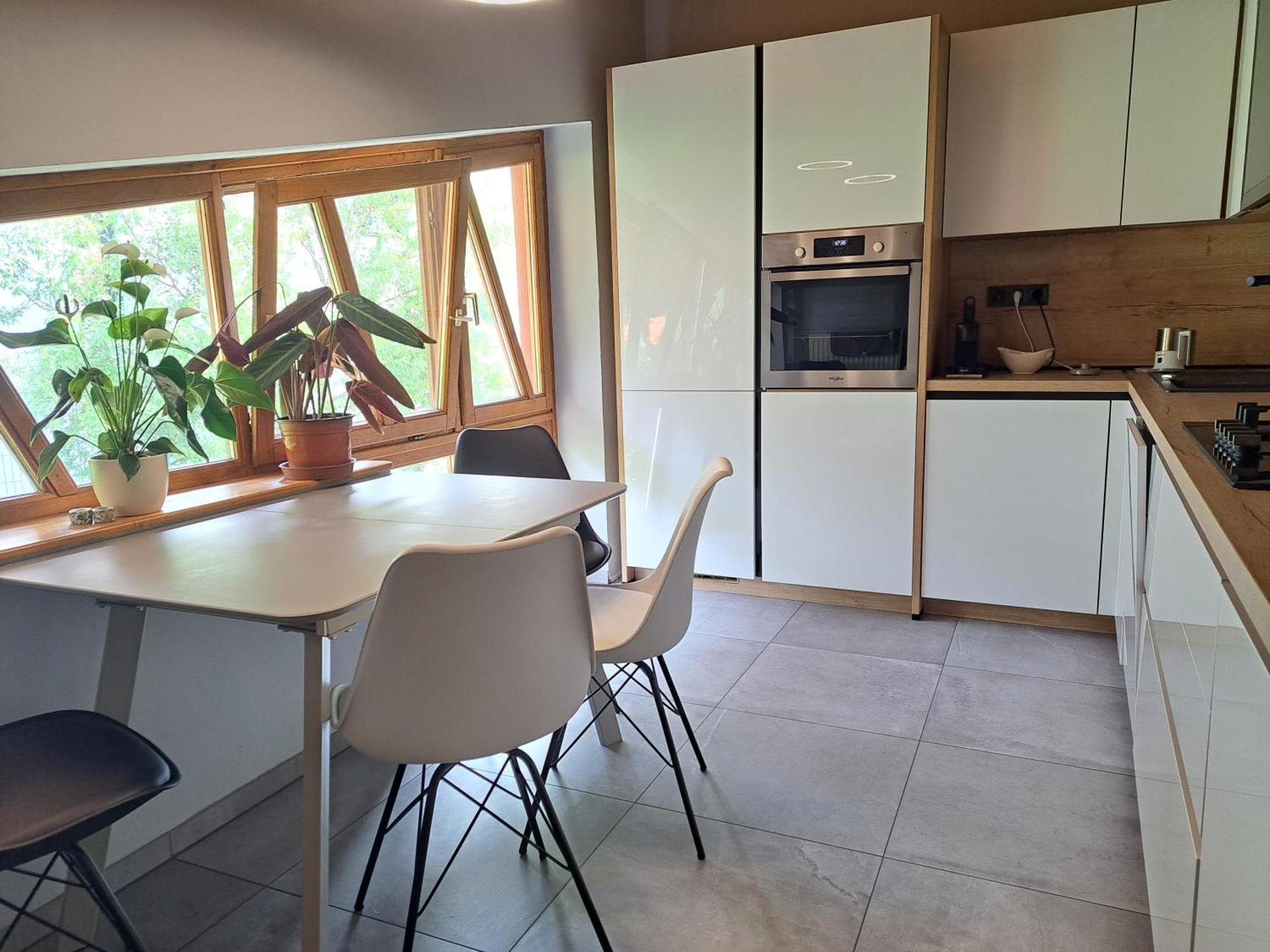 Mediterran Apartman Pécs Eksteriør billede
