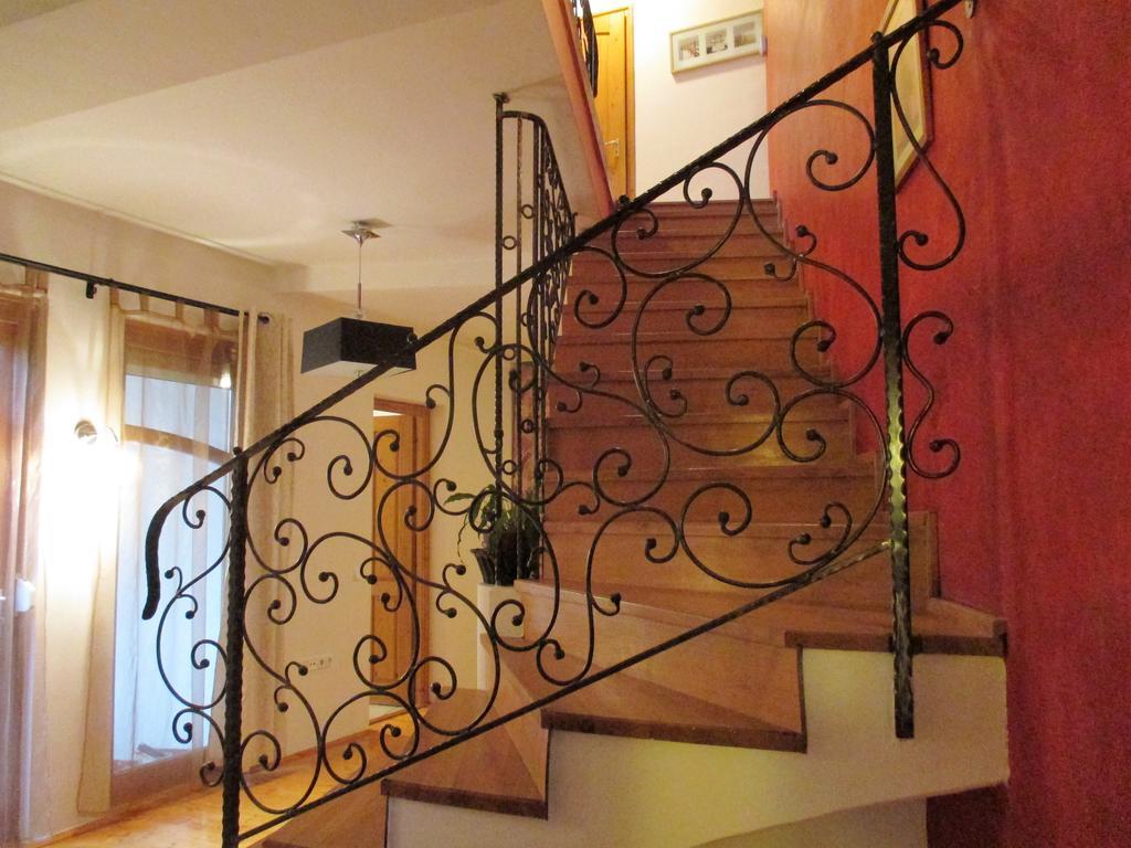 Mediterran Apartman Pécs Eksteriør billede