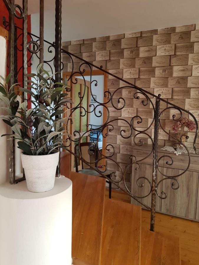 Mediterran Apartman Pécs Eksteriør billede
