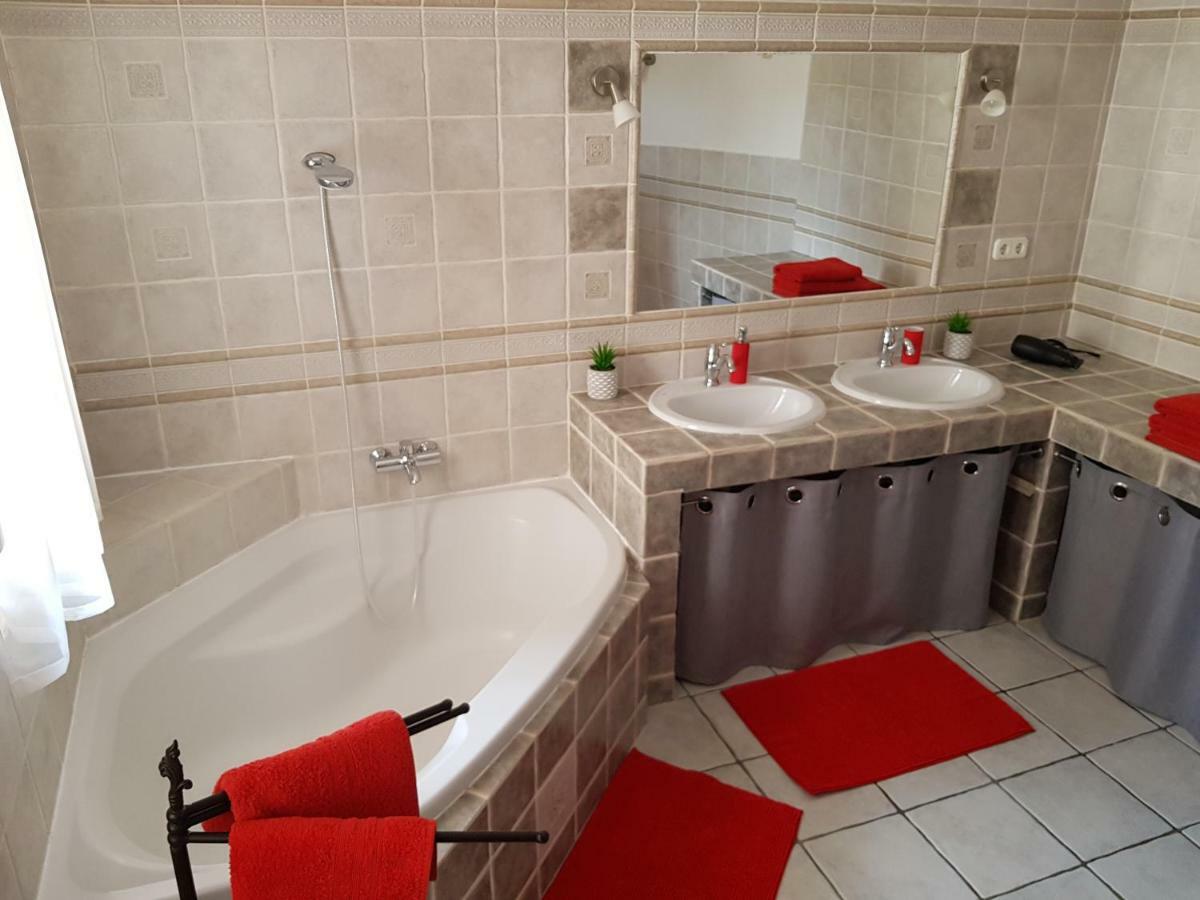 Mediterran Apartman Pécs Eksteriør billede